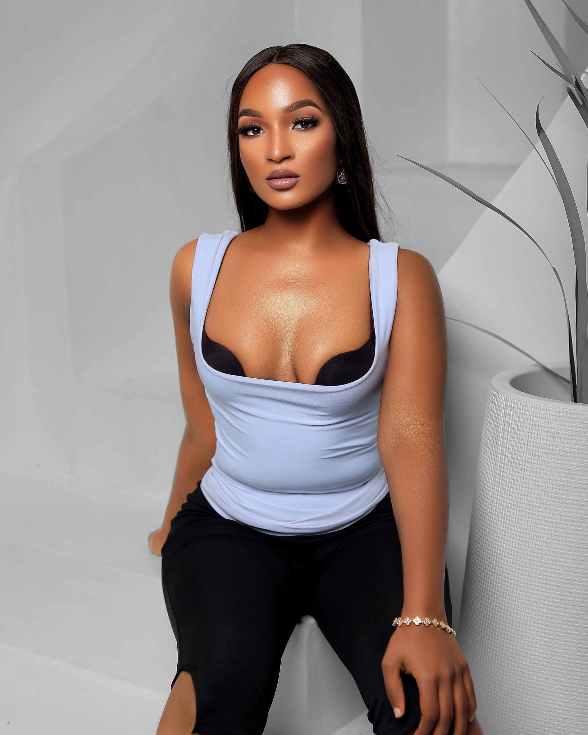 NUVÉE gallery image 10 — luxury accessories lifestyle Uganda